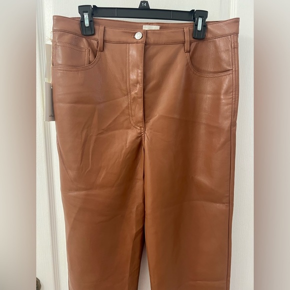 Aritzia Wilfred The Melina™ Cropped Pant Color  Epicurean Brown (Size 14) - Picture 10 of 13